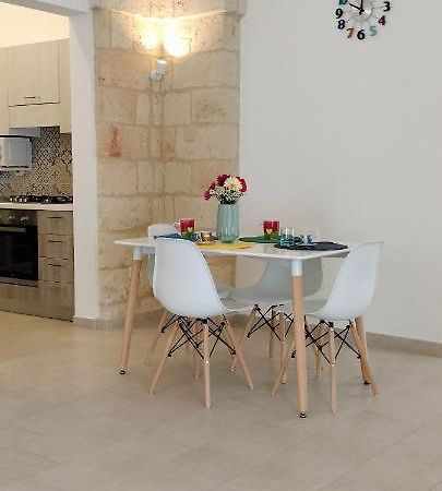 Civico 3 Apartment Brindisi Luaran gambar